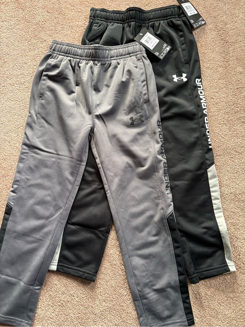 Under Armour Kids Boys set lot bundle of 2 athletic jogger pants gym size 6 NWT